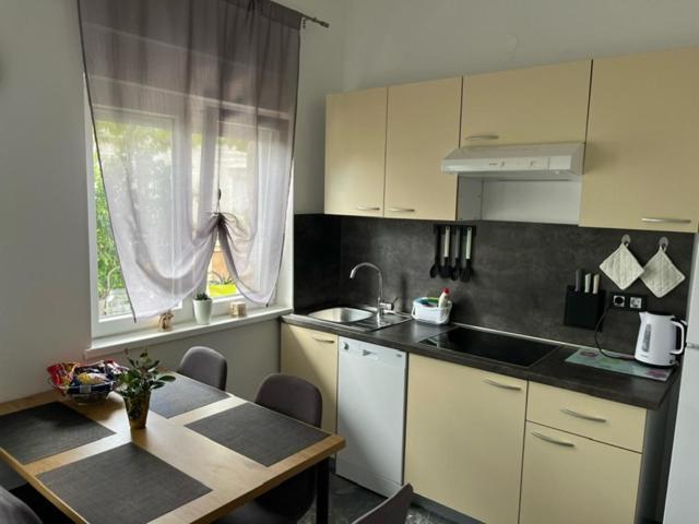 Apartman Laura Dramalj Kamer foto