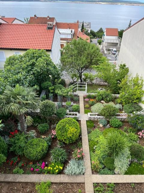 Apartman Laura Dramalj Kamer foto